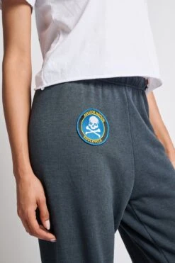 Classic Sweatpants -Neka Clothing CROPBOYFRIENDT SHIRT 0017