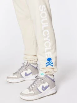 Billie Sweatpant Cream 11 Billie Sweatpant Cream -Neka Clothing SW14167860.9147.3