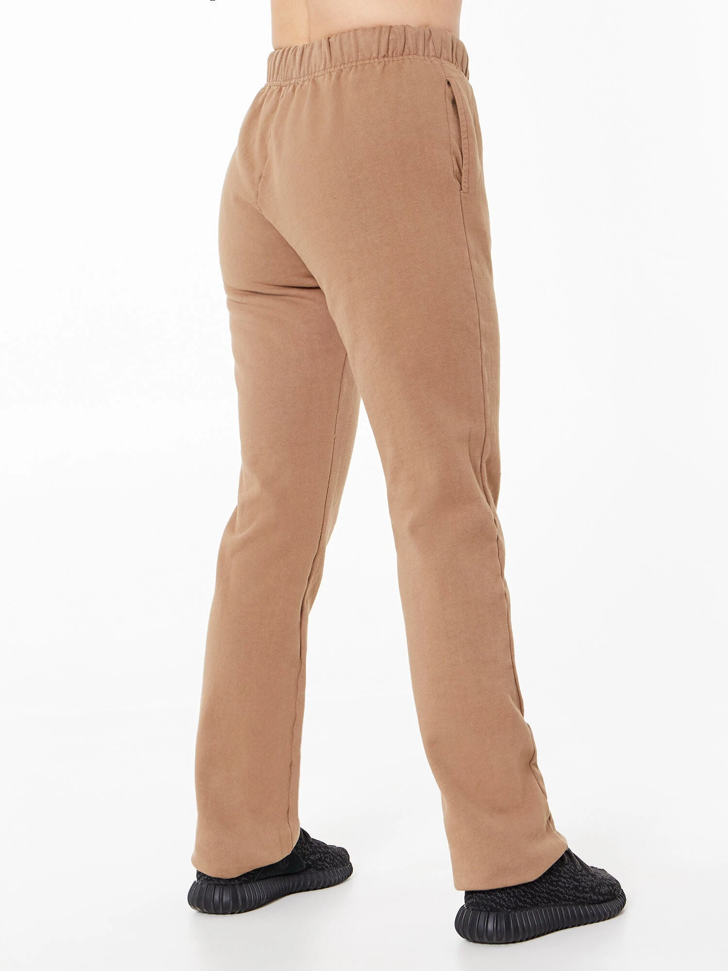 GOOD AMERICAN Relaxed Fleece Pant Putty 5 GOOD AMERICAN Relaxed Fleece Pant Putty - Image 3