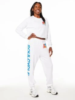 Classic Cropped Crew Sweatshirt 11 Classic Cropped Crew Sweatshirt -Neka Clothing SW45285316.9100.392