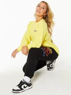 Derek Crew Sweatshirt Yellow -Neka Clothing SW58722677.7100.3