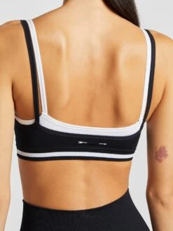 Form Seamless Kelsey Bra 9 Form Seamless Kelsey Bra -Neka Clothing SW73941196.0042