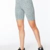 Varley Let’s Move Bike Short 7" Cucumber Blurred Animal -Neka Clothing SW87588069.4475.1