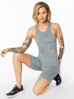 Varley Let’s Move Bike Short 7" Cucumber Blurred Animal -Neka Clothing SW87588069.4475.4