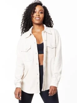 GOOD AMERICAN Fleece Shacket Bone