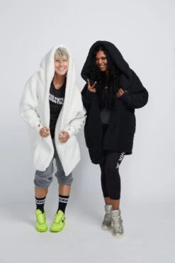 Best Lounger In The World -Neka Clothing Sherpa 091